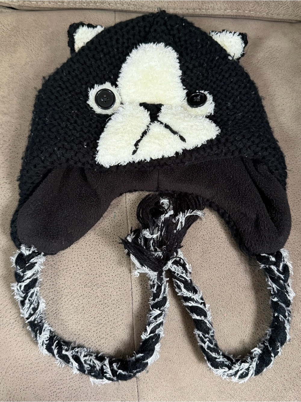 Claire Kids Black & White Animal Knit Earflap Hat 2-3 Years Old